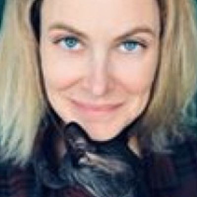 Elana K. Arnold profile picture