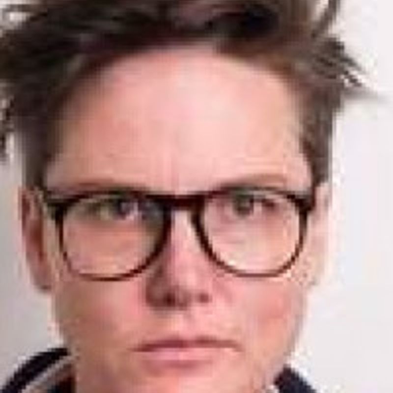 Hannah Gadsby profile picture