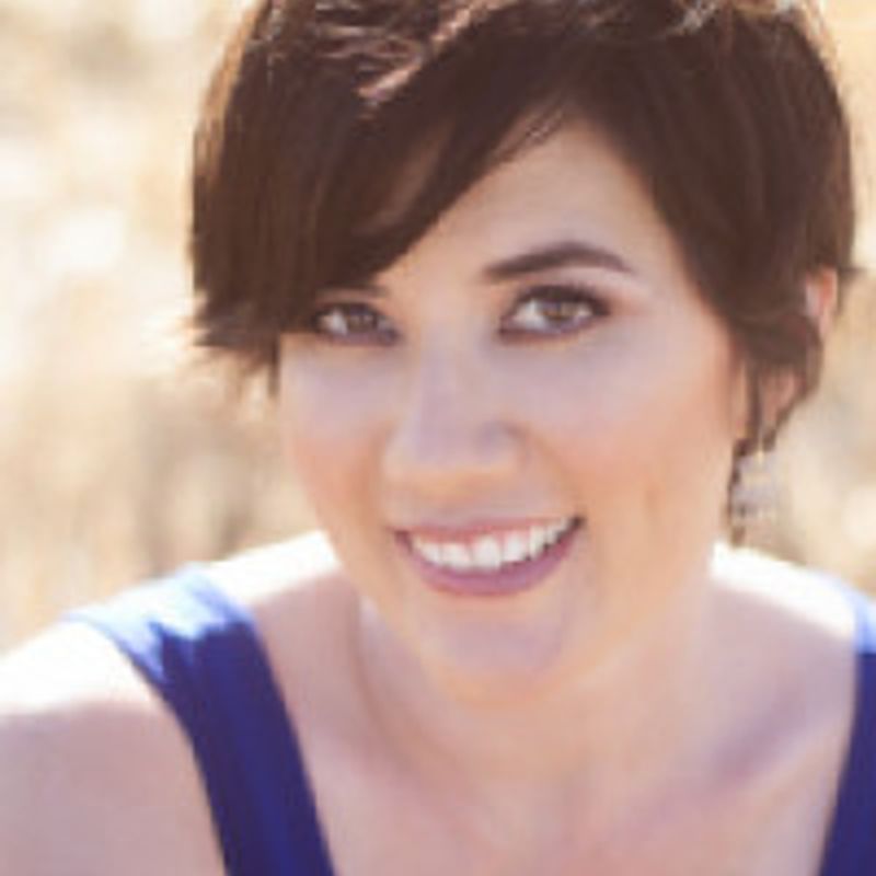 Margaret Dilloway profile picture