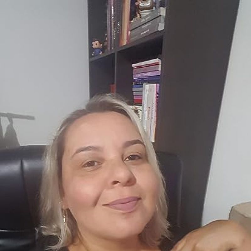Lily Freitas profile picture