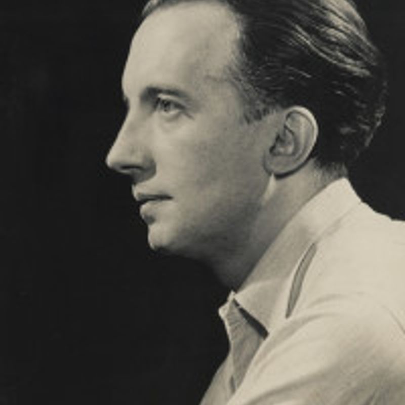 Paul Éluard profile picture