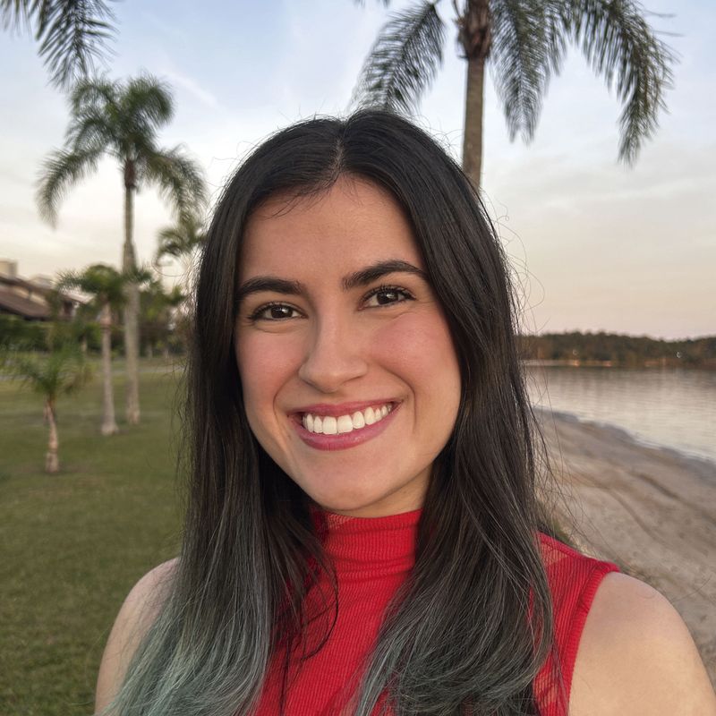 Thais Bergmann profile picture