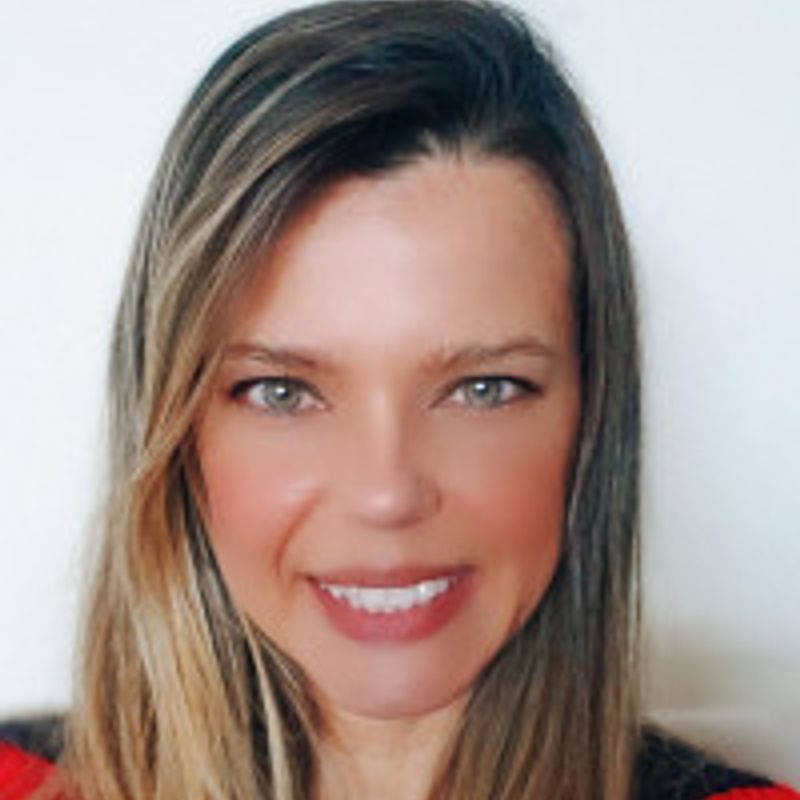 CRIS L. BUCH profile picture