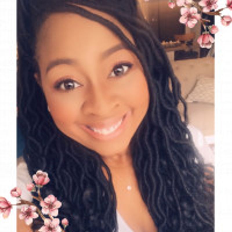 Brittainy C. Cherry profile picture