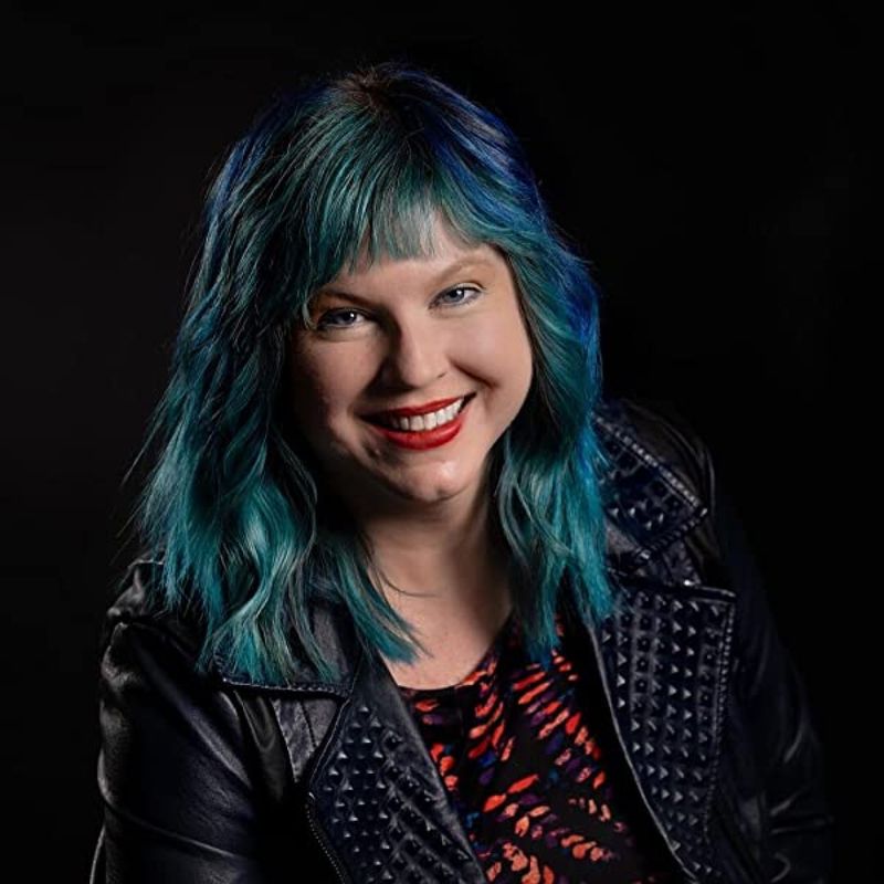 Gwenda Bond profile picture