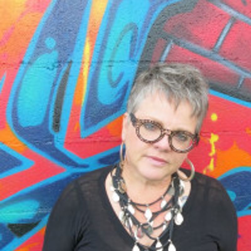 Ann Dávila Cardinal profile picture