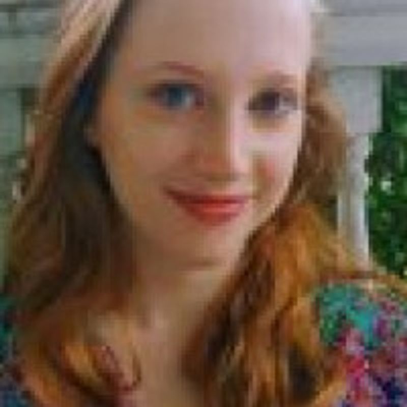 Sarah Hogle profile picture