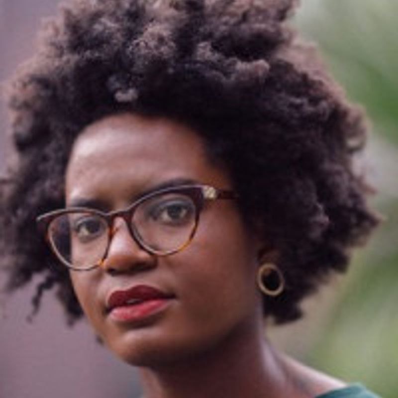 Reni Eddo-Lodge profile picture