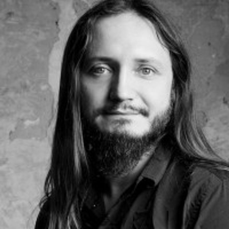 D. R. Laucsen profile picture