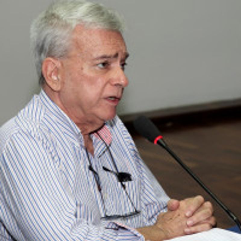 Antônio Octávio Cintra profile picture