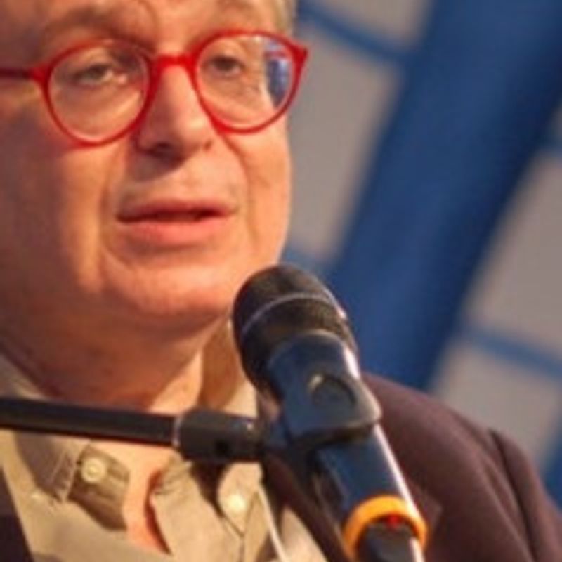 Ricardo Benzaquen de Araújo profile picture