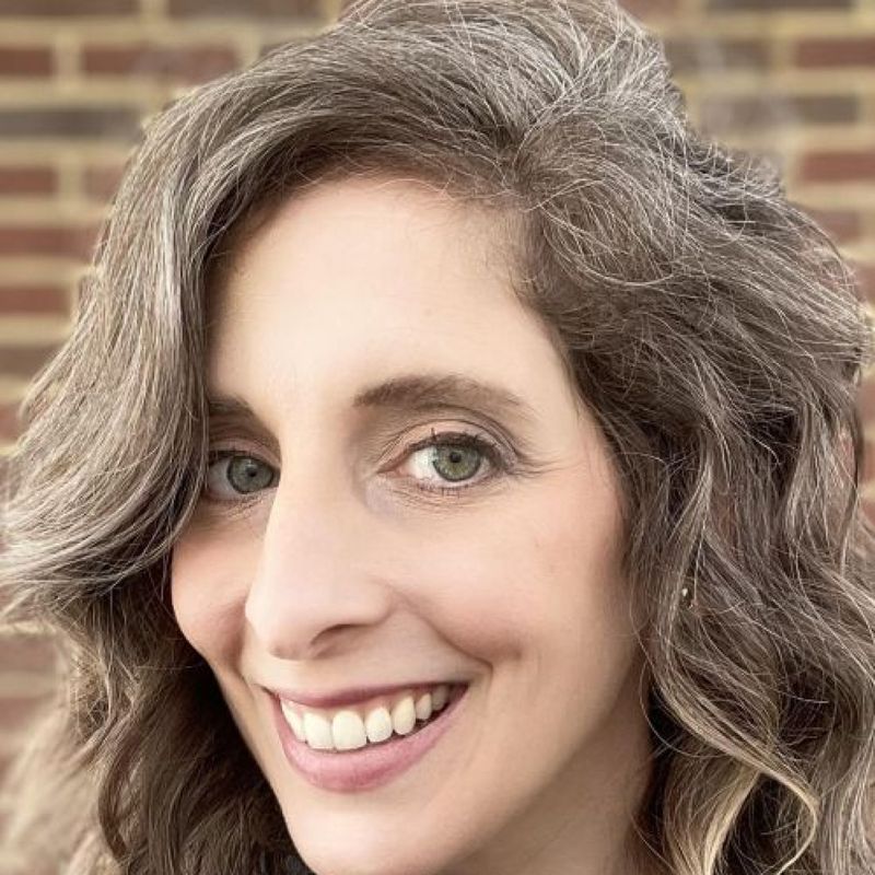 Kate Clayborn profile picture