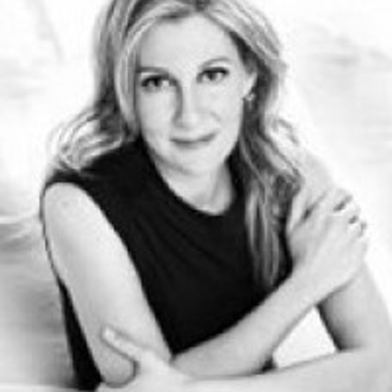 Eva García Sáenz de Urturi profile picture