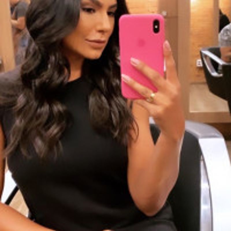 Cíntia Chagas profile picture