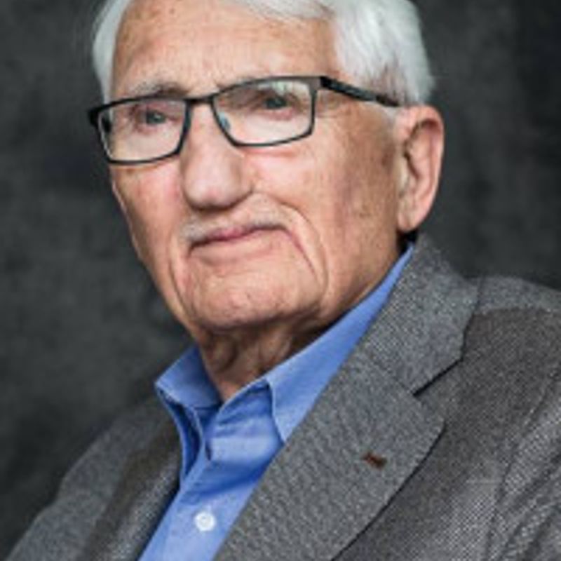 Jürgen Habermas profile picture