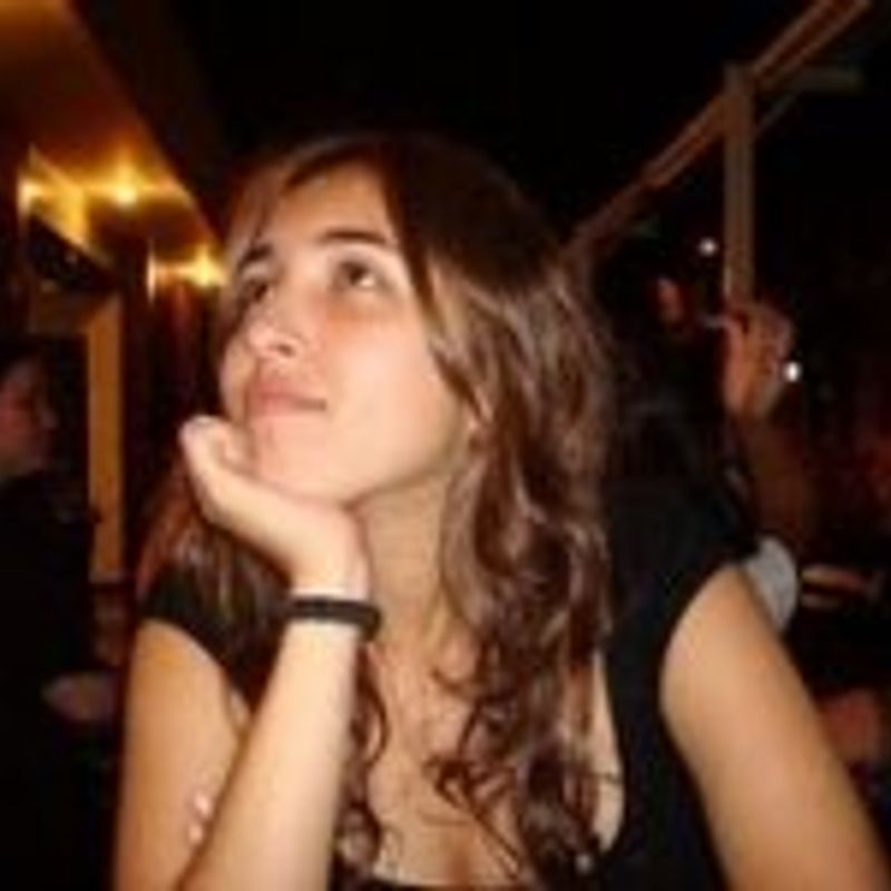 Luiza da Costa Laborne Salazar profile picture