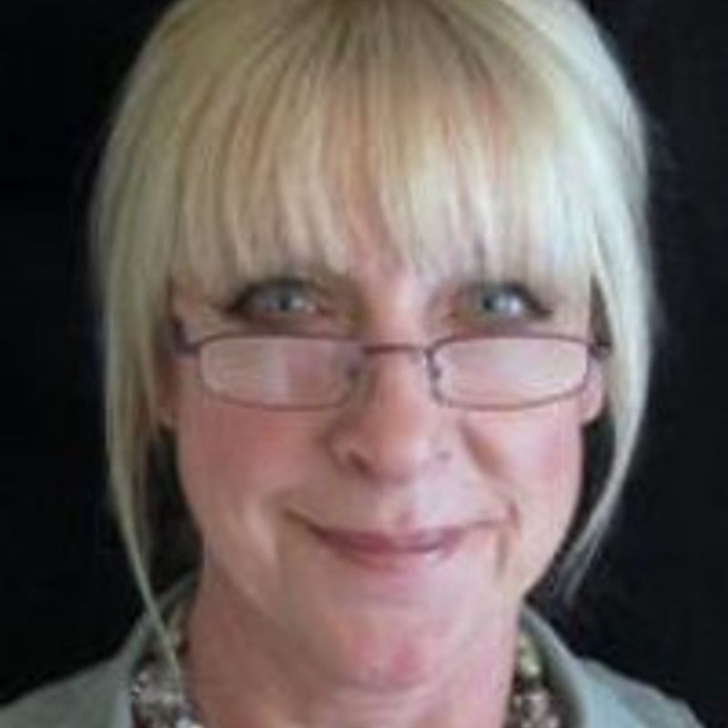 Rosalie Ash profile picture