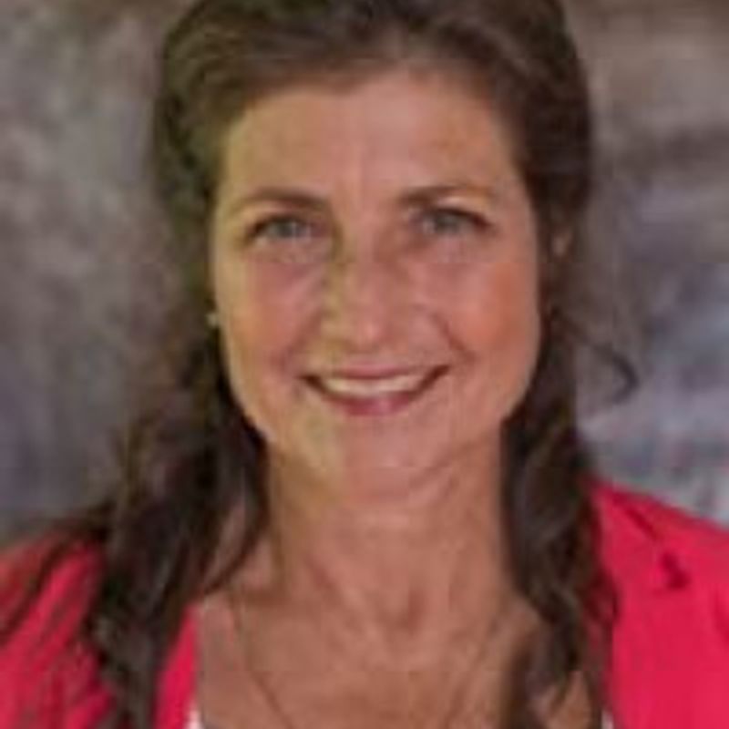 Lizzi Tremayne profile picture