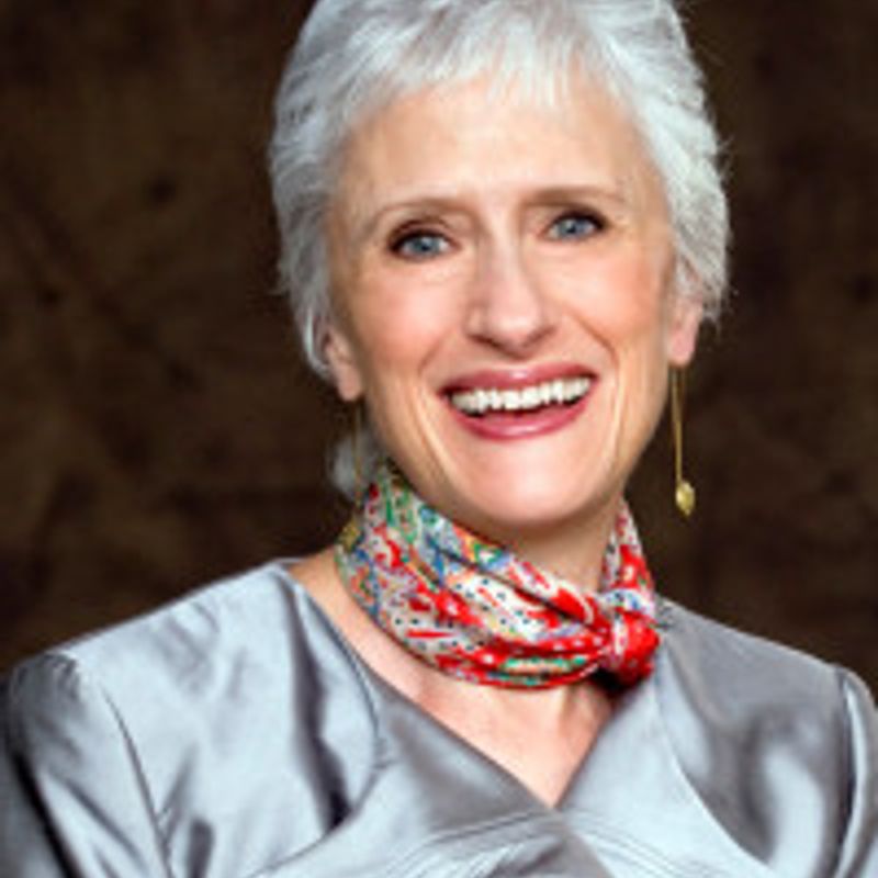 Sara Paretsky profile picture