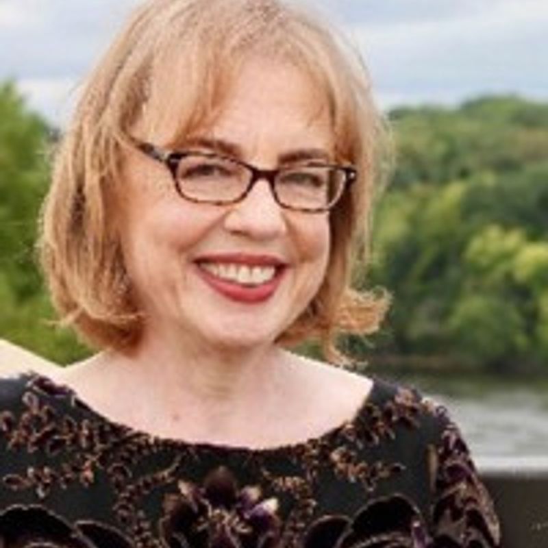 Caroline Stevermer profile picture