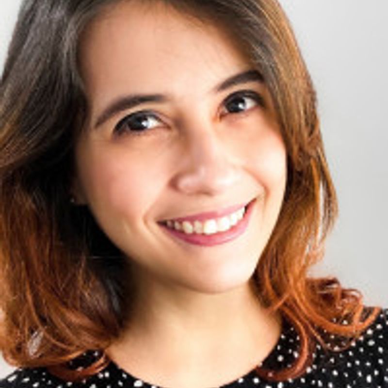 Becca Mackenzie profile picture