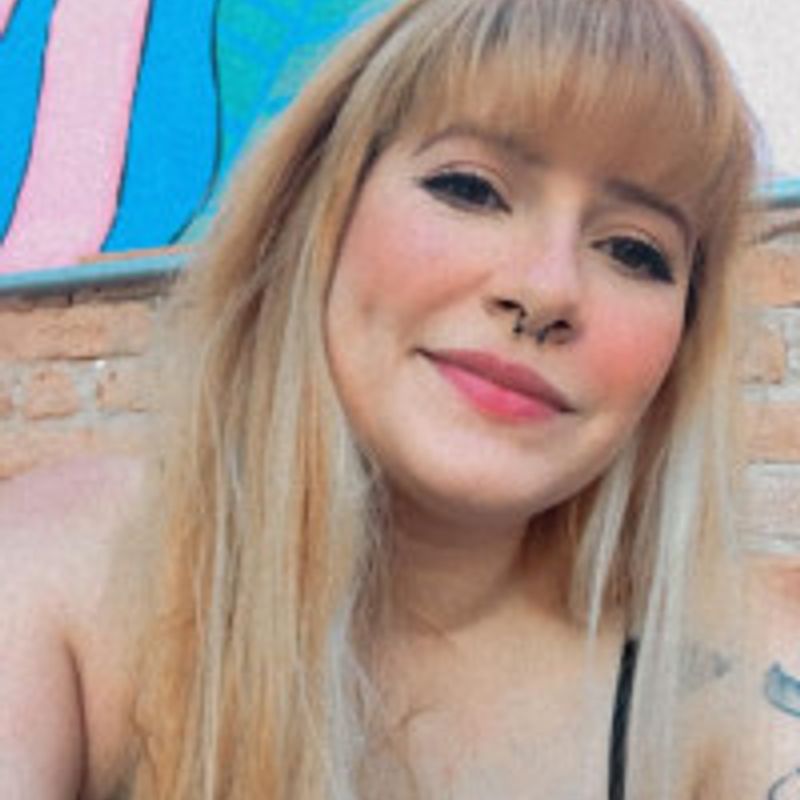 Nicole Matos de Oliveira profile picture