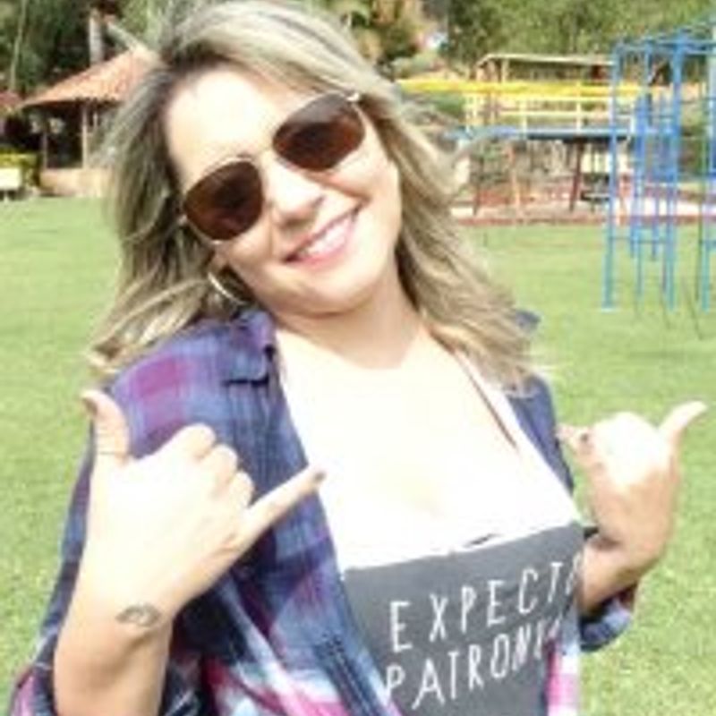 Juliana Nunes Veloso profile picture