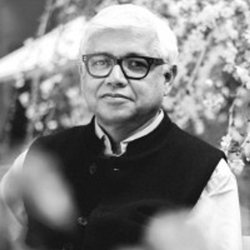 Amitav Ghosh profile picture
