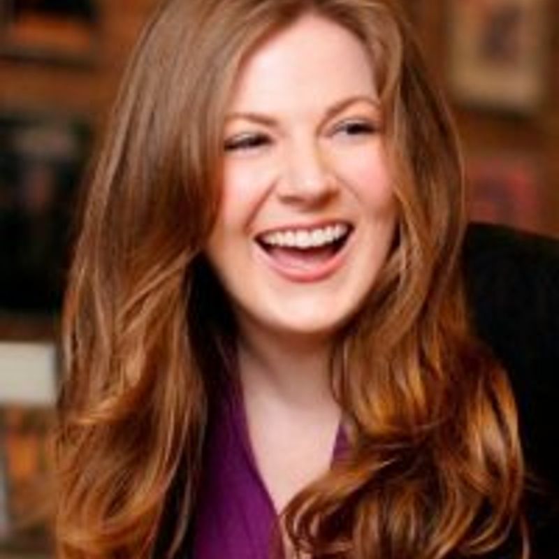 Elizabeth Eulberg profile picture