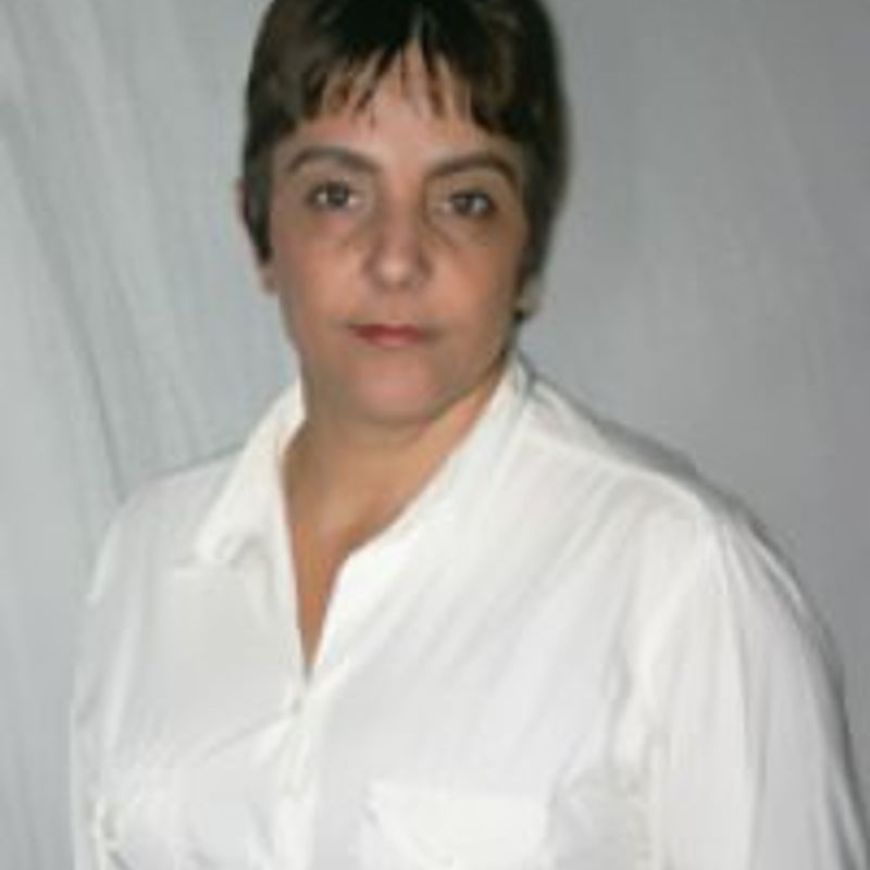 Elizabeth Pereira profile picture