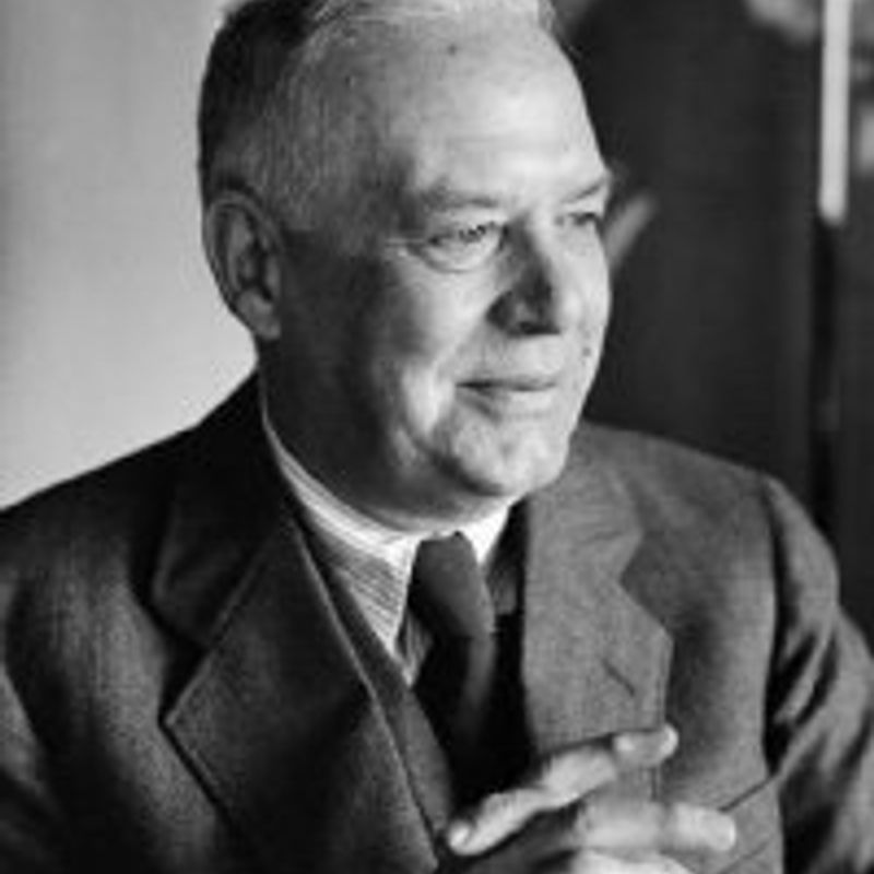Wallace Stevens profile picture