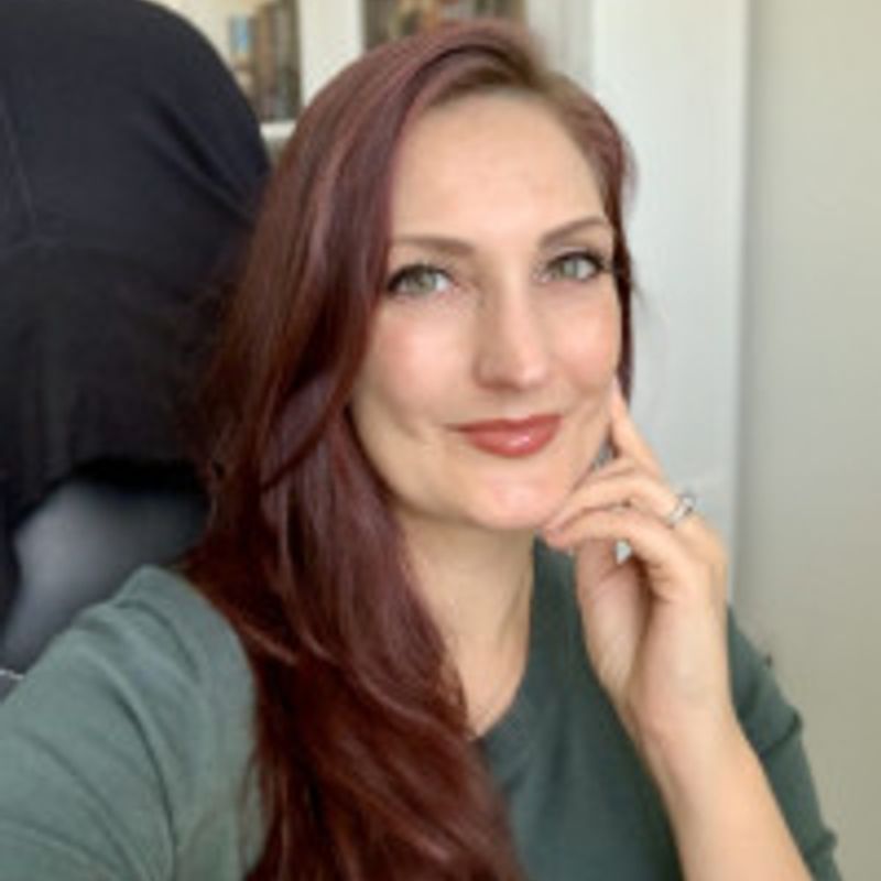 Madeline Martin profile picture