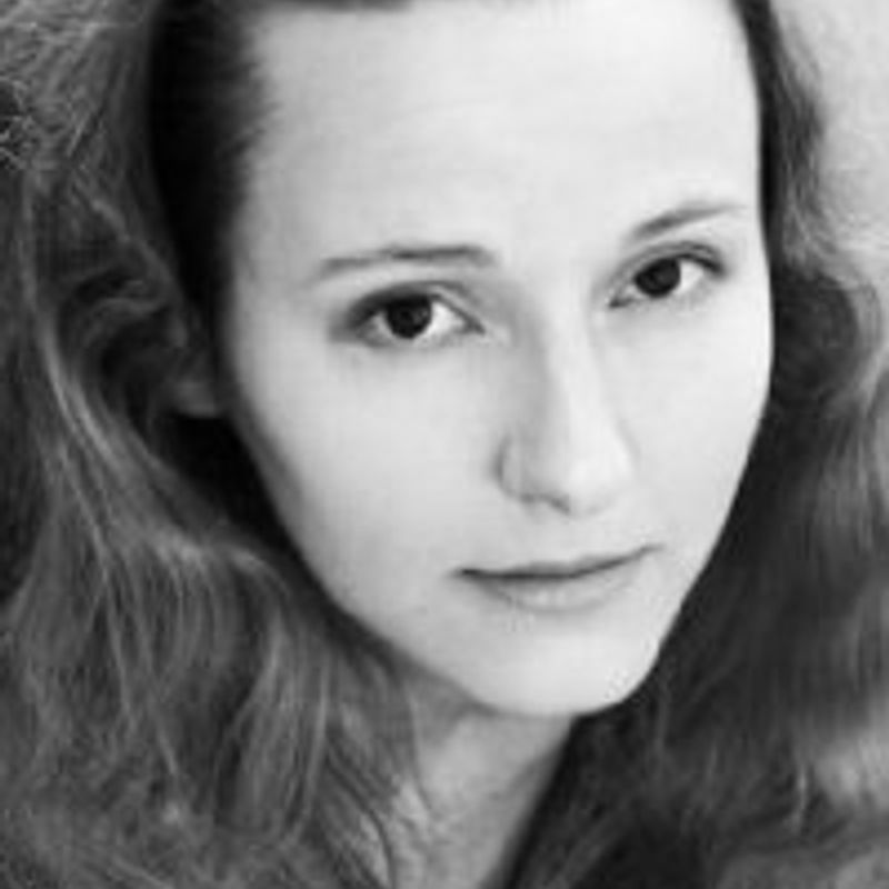Brenna Yovanoff profile picture