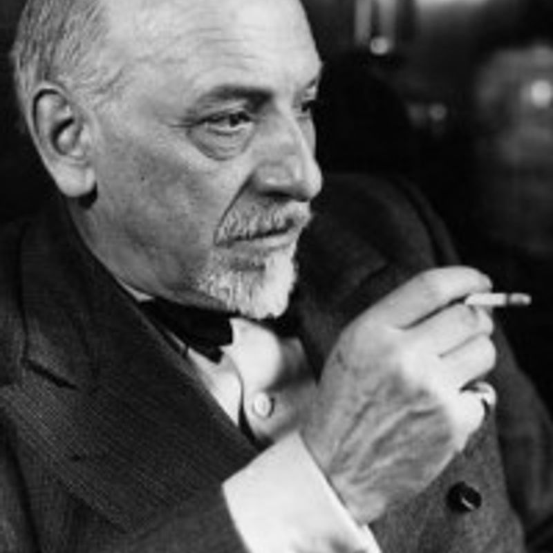 Luigi Pirandello profile picture