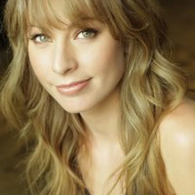 Josephine Angelini profile picture