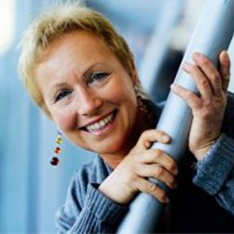 Sarah Lark profile picture