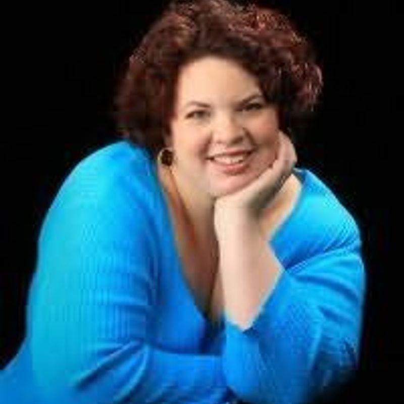  Tracy Wolff profile picture