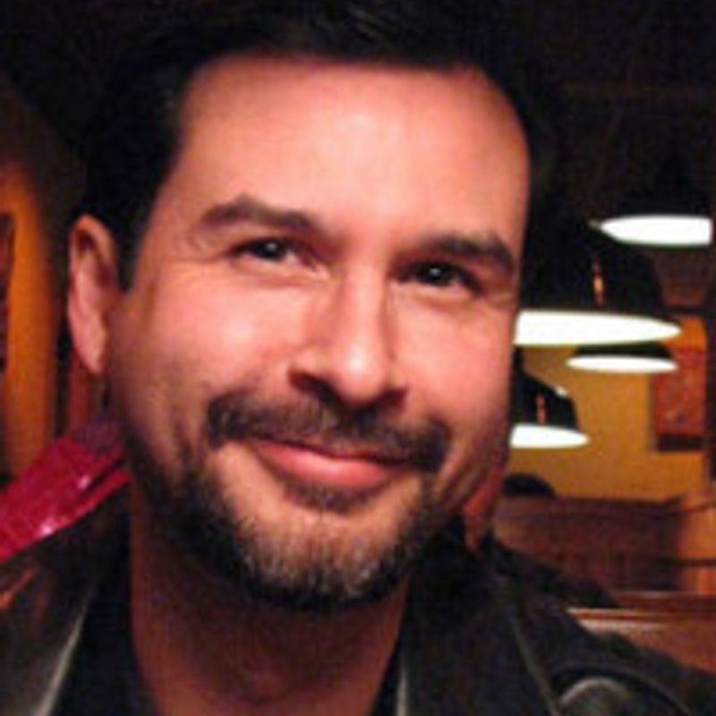 Robert Velarde profile picture