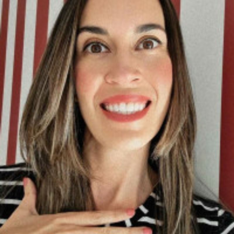 Marcela R. Mendes profile picture