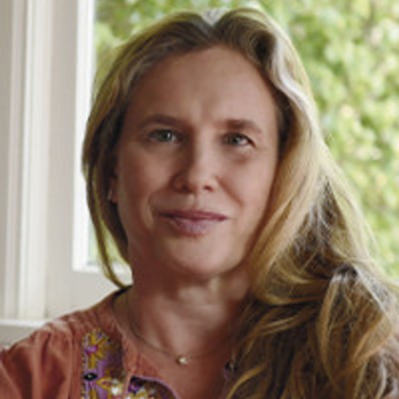 Miranda Cowley Heller profile picture