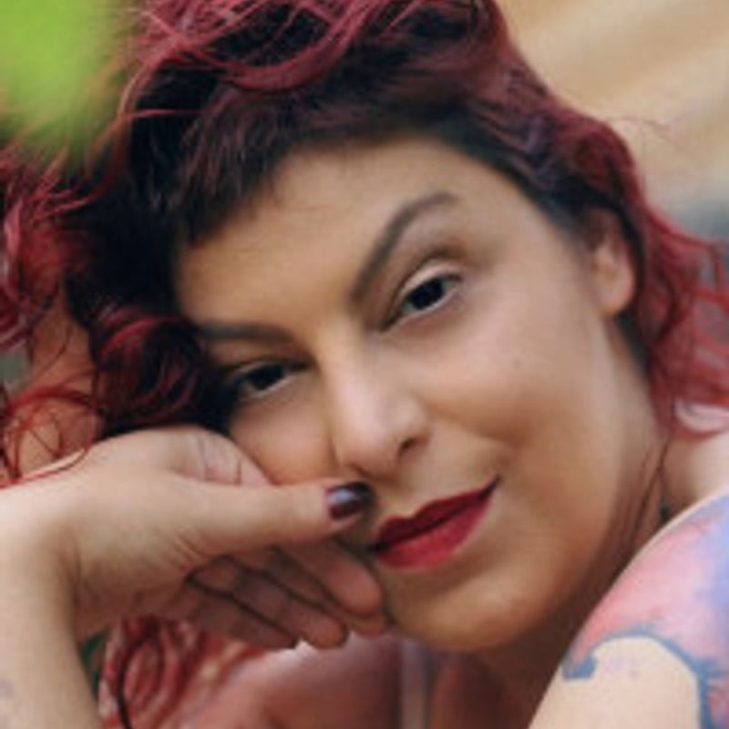 Flávia Gasi profile picture
