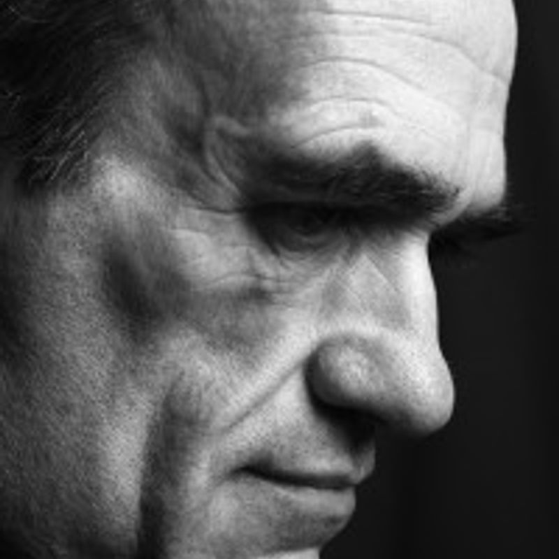 Colm Tóibín profile picture