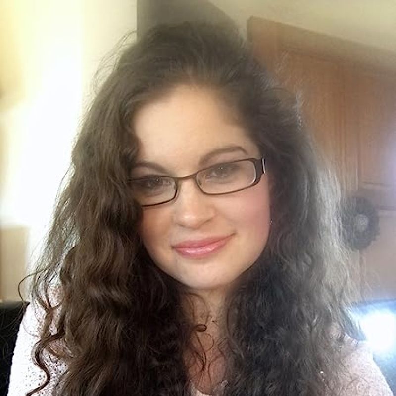 Lucy Parker profile picture