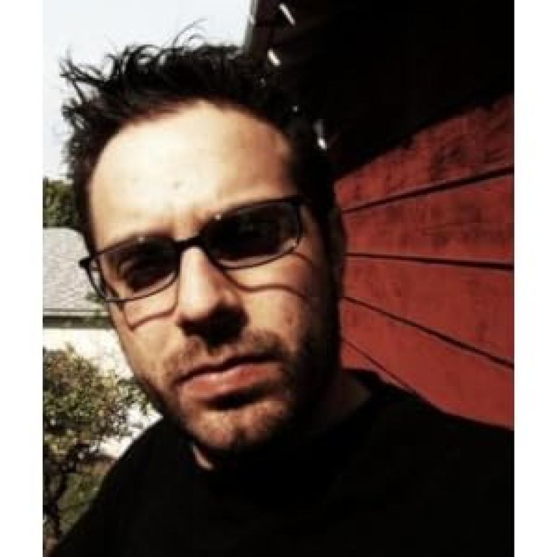 Thom Denick profile picture