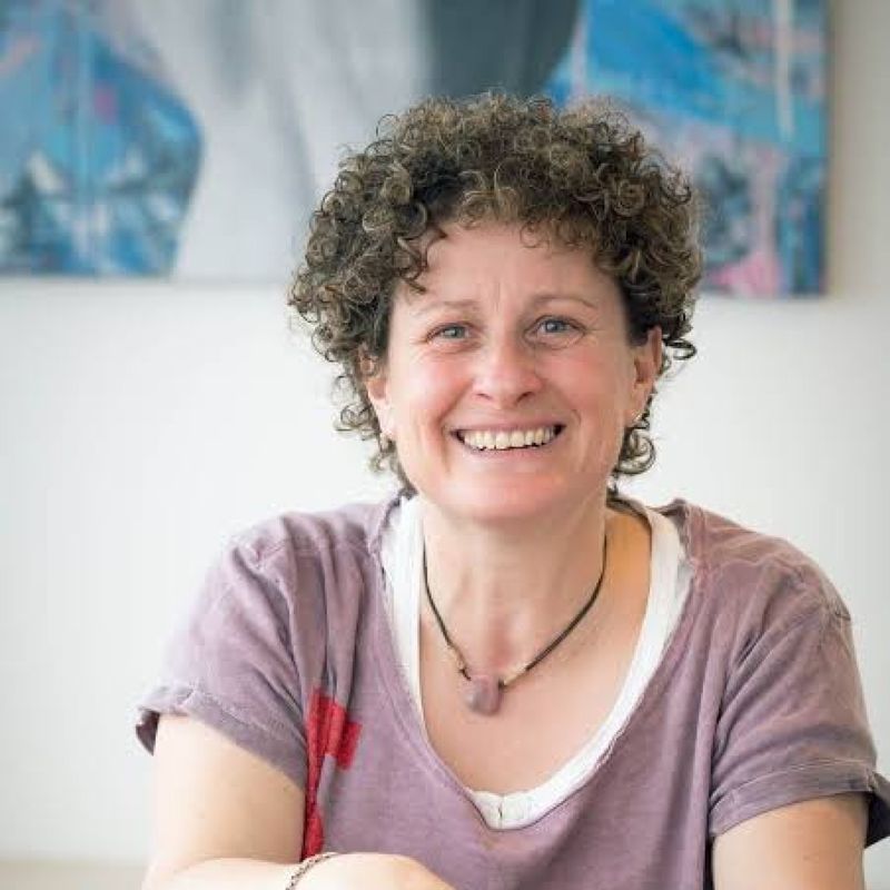 Liz Kessler profile picture