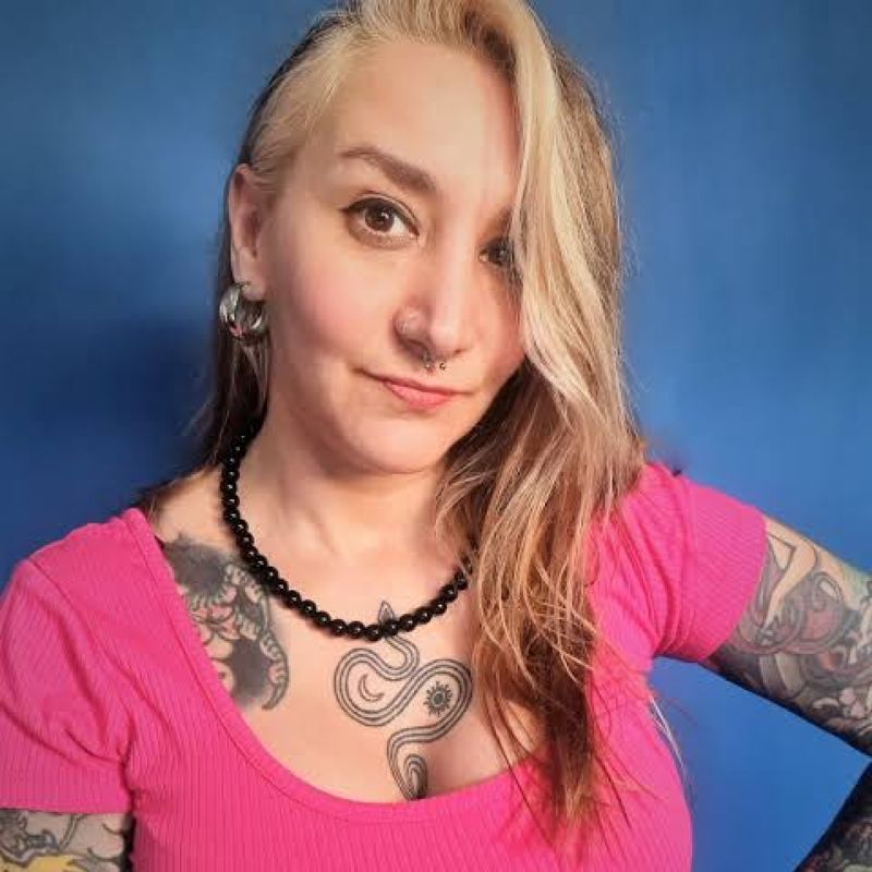 Flor Canosa profile picture