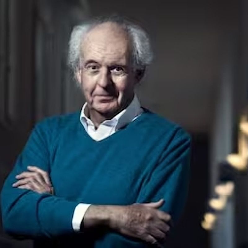 Roger-Pol Droit profile picture