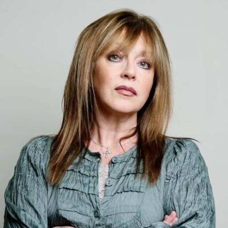 Lesley Ann Jones profile picture