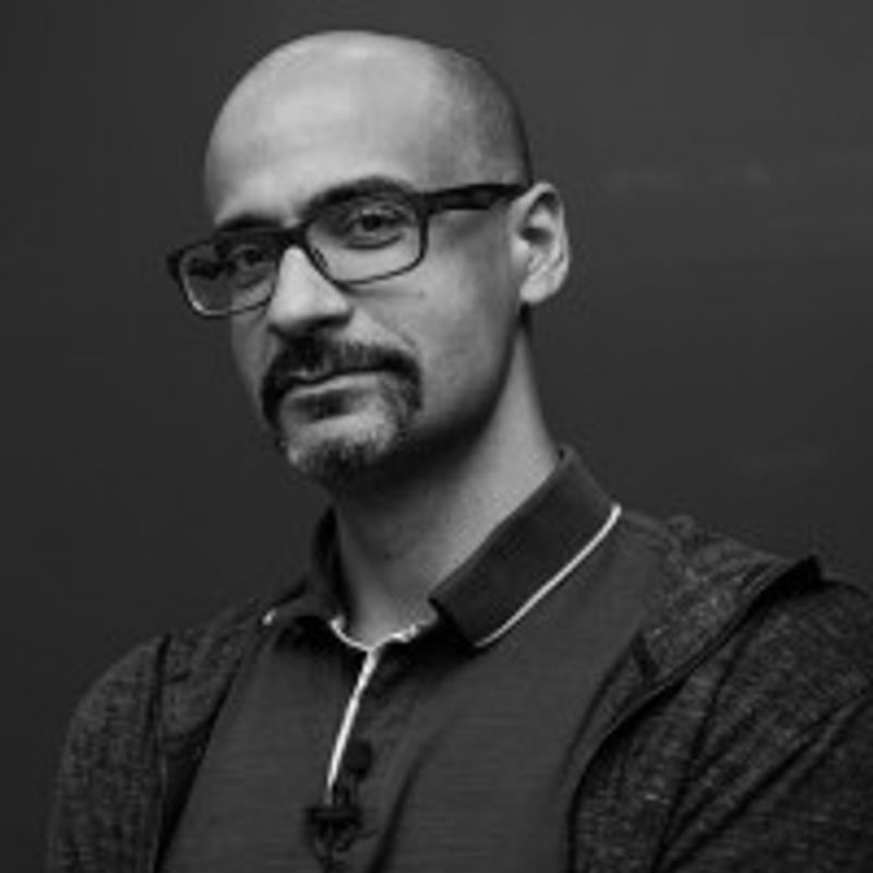 Junot Díaz profile picture