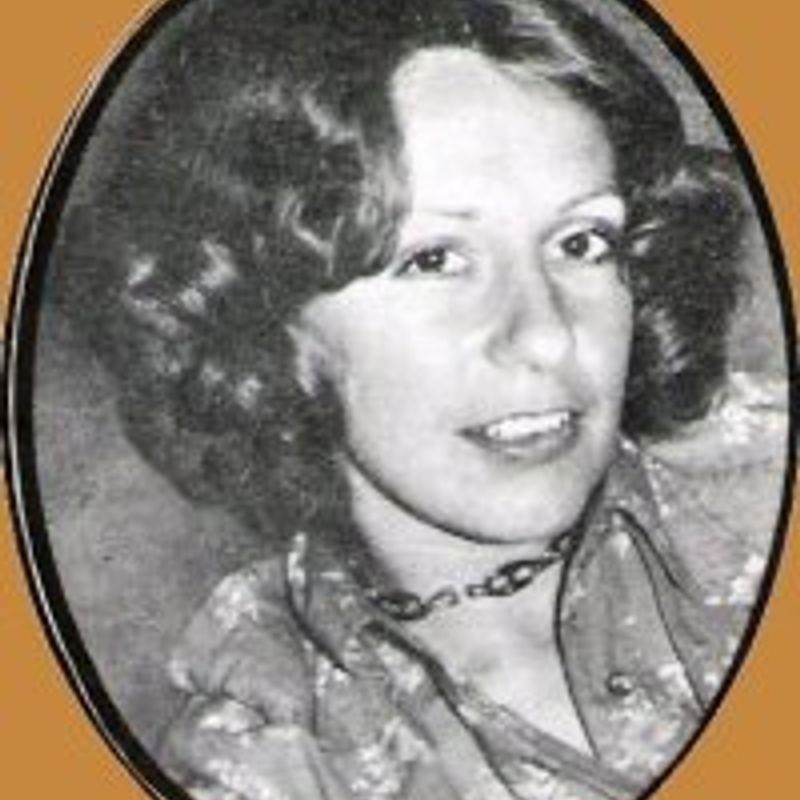 Adriana Tavares de Sá profile picture